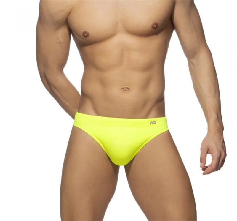 Summer Swimwear Men Swimsuit Maillot De Bain Boy Swim Suits Low Waist Push Pad Swimming Briefs Surf Beach Wear Mayo Sungas