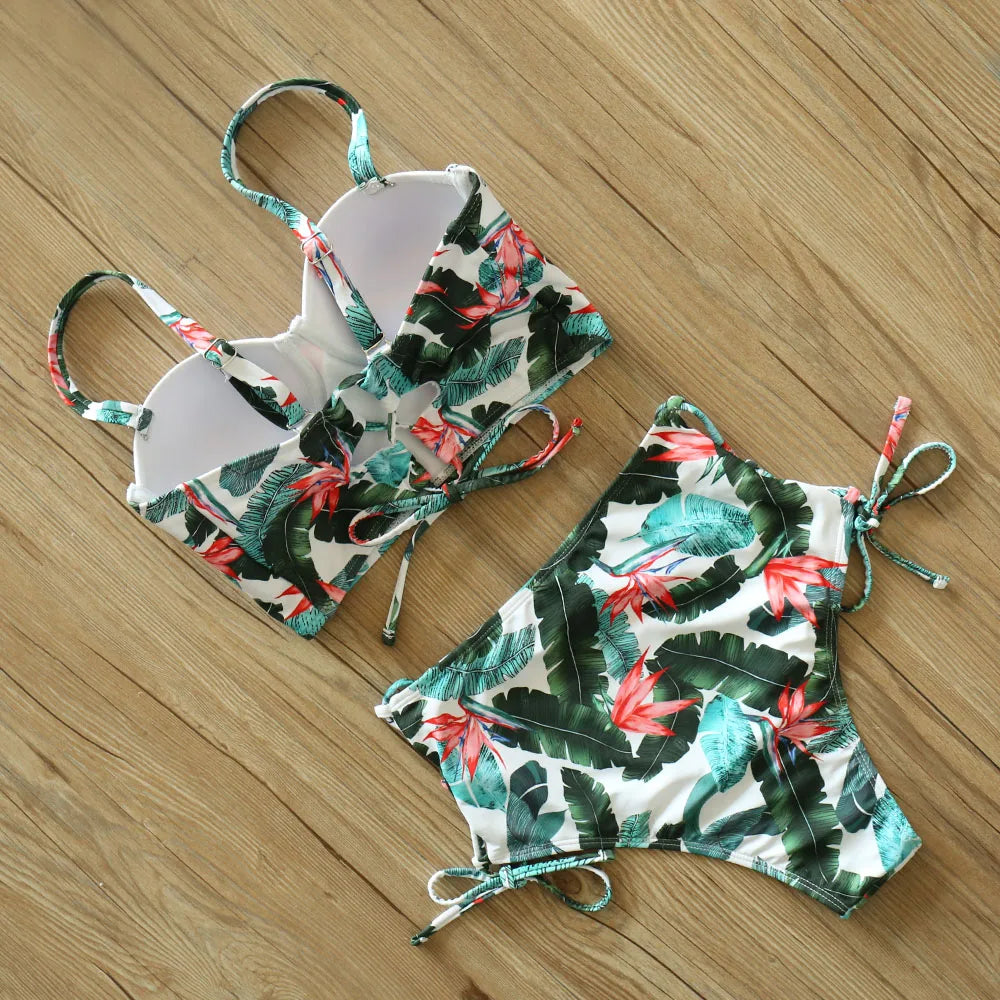 High Waist Swimwear 2025 New Leaf Print Bikinis Women Swimsuit Vintage Retro Bathing Suit Halter Biquini Maillot de bain femme
