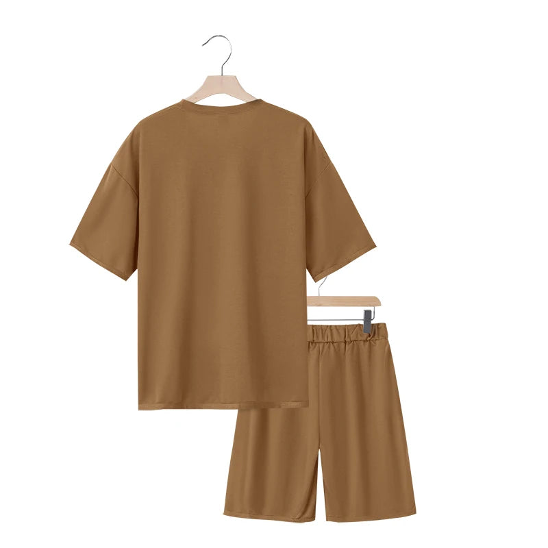 Men's two-piece clothing set, loose round-neck T-shirt and shorts set, casual sportswear, perfect for summer
