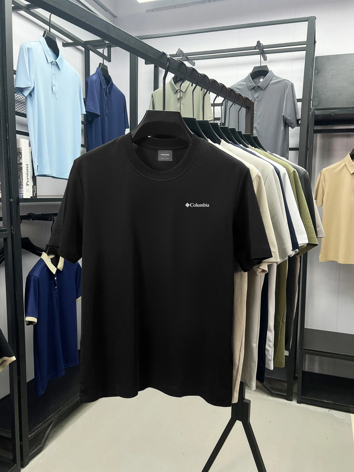 Summer solid color men's simple and luxurious embroidered round neck short sleeve T-shirt top comfort breath for daily commuting