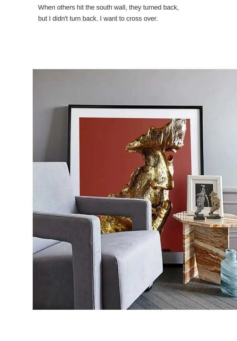 The creativity of desk decoration is silence.  It is gold.  The decoration of wine cabinet in the living room is modern
