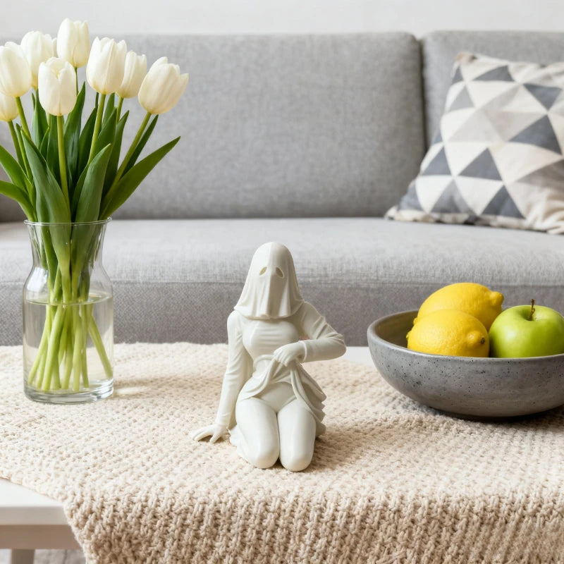 Ghost-shaped home decoration with a little belly, suitable for living room and bedroom, spooky desktop decoration, perfect for h