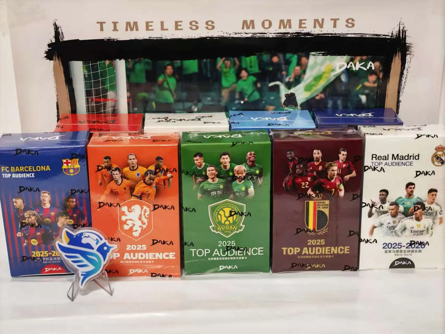 New 20 BOXES PER CASE Daka 2025-2026 Messi Yamal Mbappe Football Collection Card Madrid Barcelona Manchester Juventus Ale Milano
