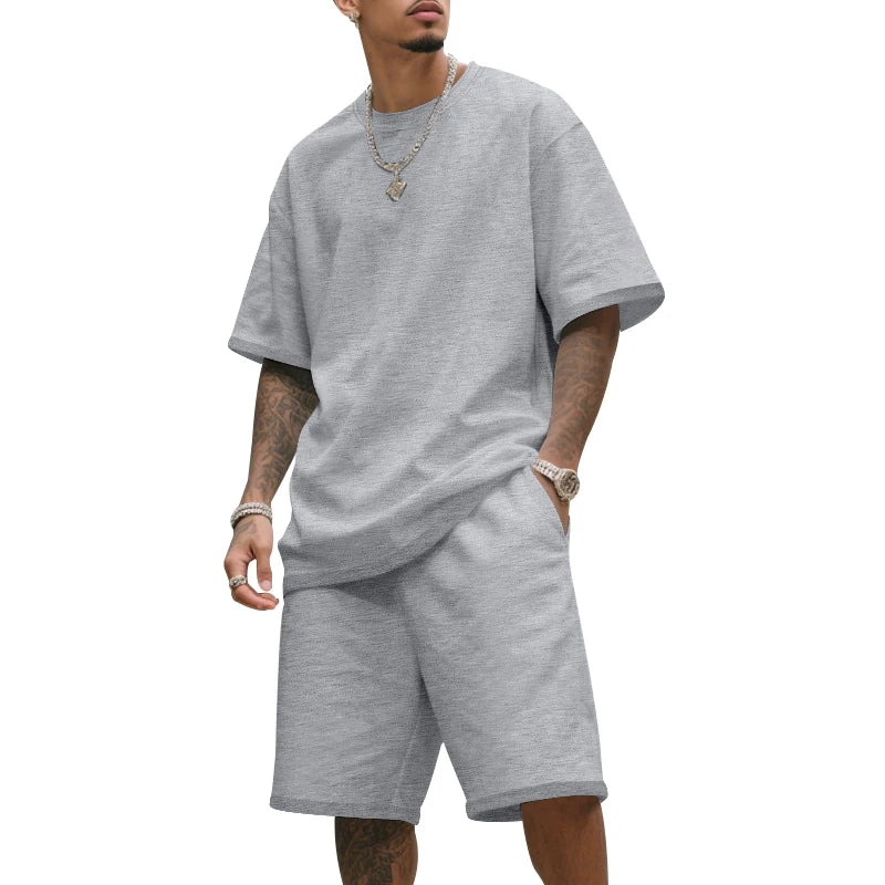 Men's two-piece clothing set, loose round-neck T-shirt and shorts set, casual sportswear, perfect for summer