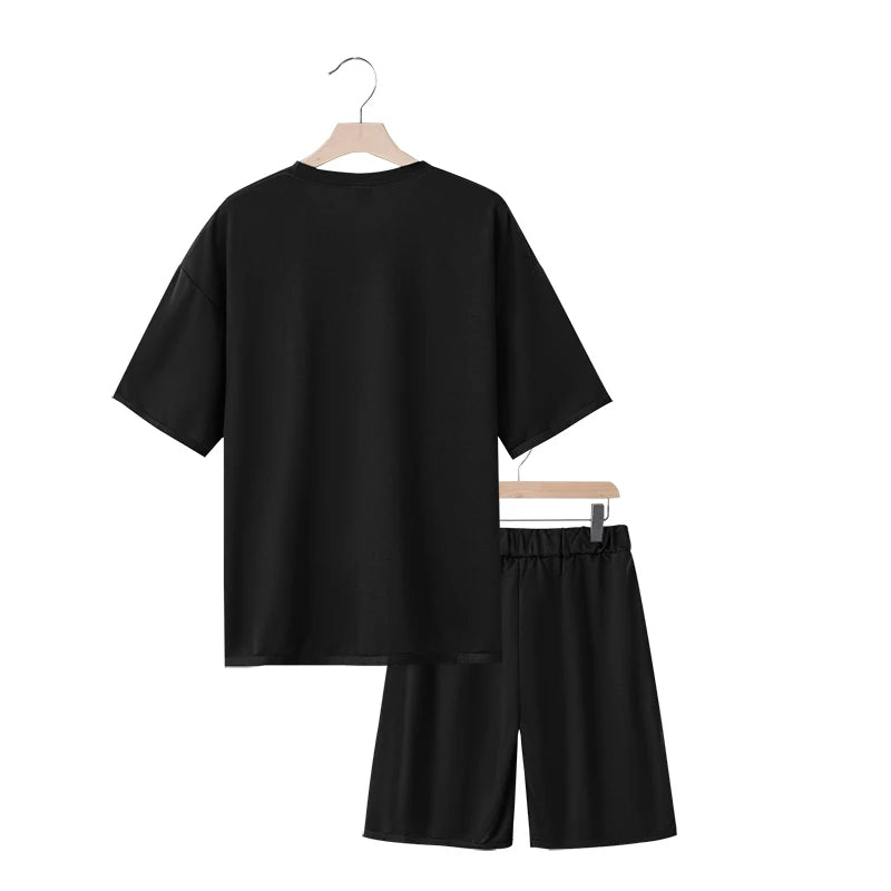 Men's two-piece clothing set, loose round-neck T-shirt and shorts set, casual sportswear, perfect for summer