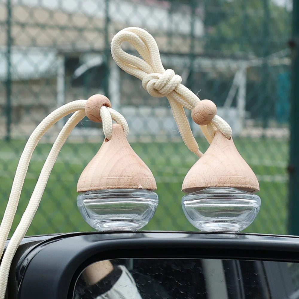 Round Car Perfume Bottle Ornament Aromatherapy Essential Oil Bottle Hanging Auto Air Freshener Car Decoration Interior for Home