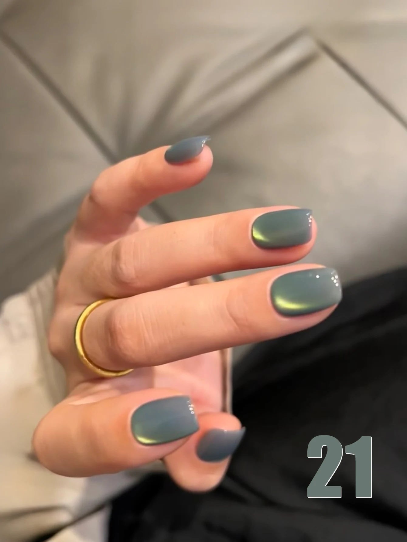 12ML 1-21pcs Toe Selling Whitening Glass Bead Cat Eye Gel Nail Polish Black Nails Nail Art Grey Cat Eye Nail Polish Cute Nails