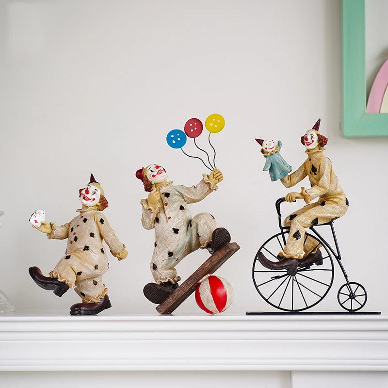 Decorative Sculptures For Home Modern Resin Statues And Figurines Living Room Decoration Desktop Table Circus Clown Ornaments