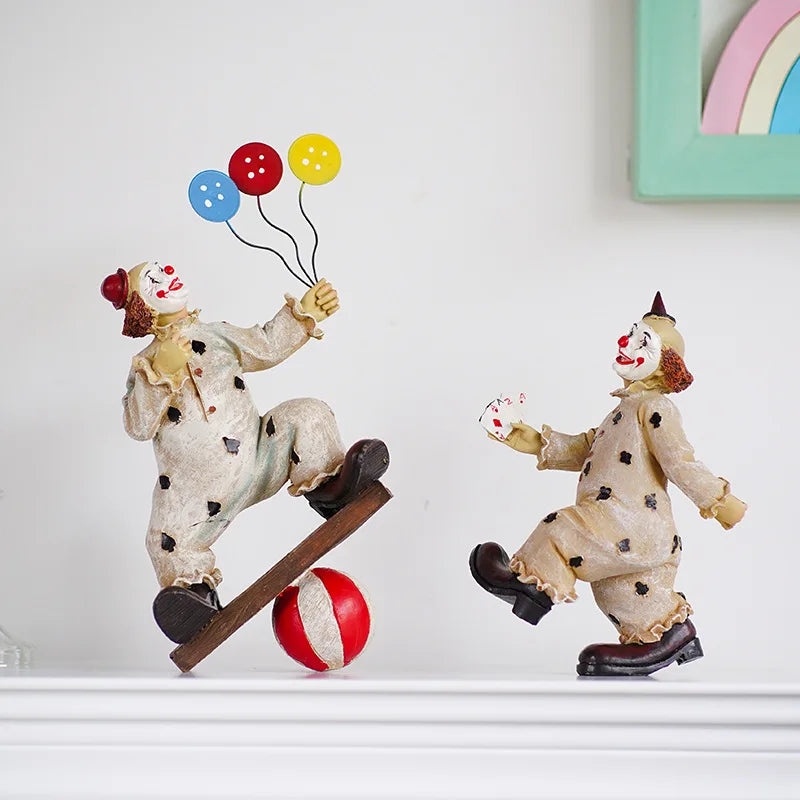 Decorative Sculptures For Home Modern Resin Statues And Figurines Living Room Decoration Desktop Table Circus Clown Ornaments