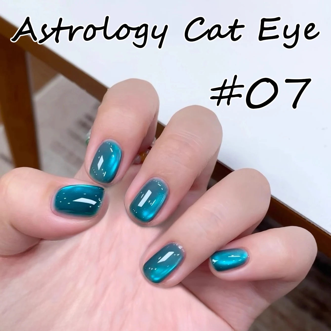 ZH 12ML 12-Color Christmas Red Nails Fiery Sunset Glass Bead Cat Eye Gel Nail Polish Fine Powder Cat Magnetic Gel Nail Salon