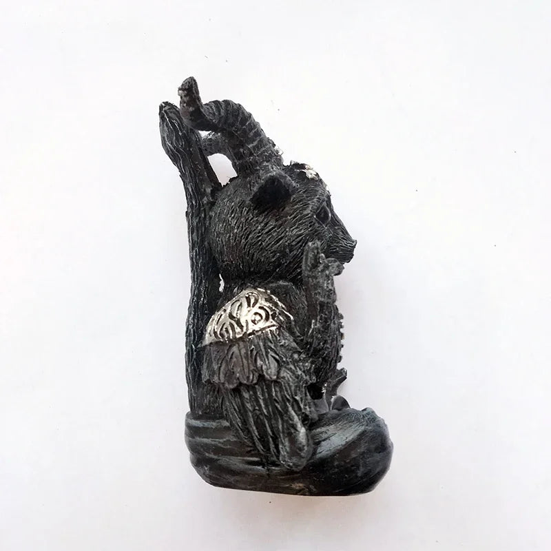 Goat Home Decoration Creative Home New Gifts Craft Decorations Resin Desktop Statues Indoor and Outdoor Garden Ornaments