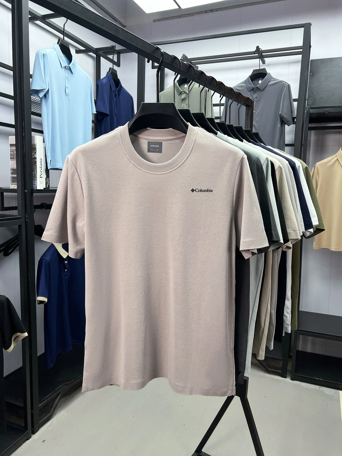 Summer solid color men's simple and luxurious embroidered round neck short sleeve T-shirt top comfort breath for daily commuting