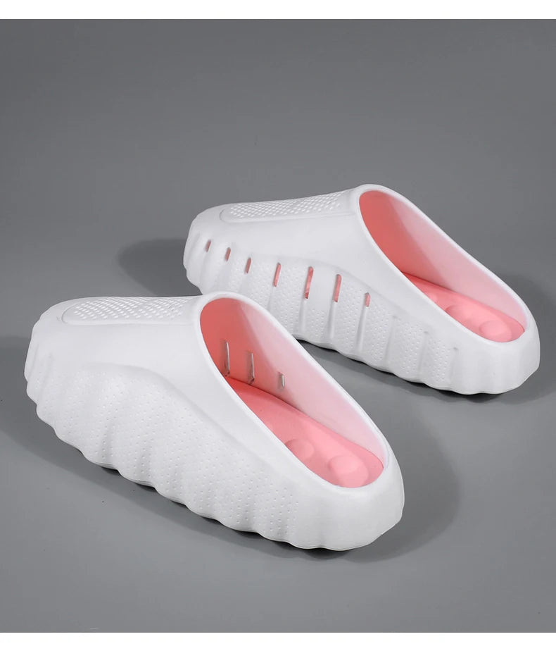 New Men's Slippers Outdoor Soft Thick Sole Slides Breathable Sandals Non-Slip Bathroom Slippers Lightweight Summer Beach Sandals