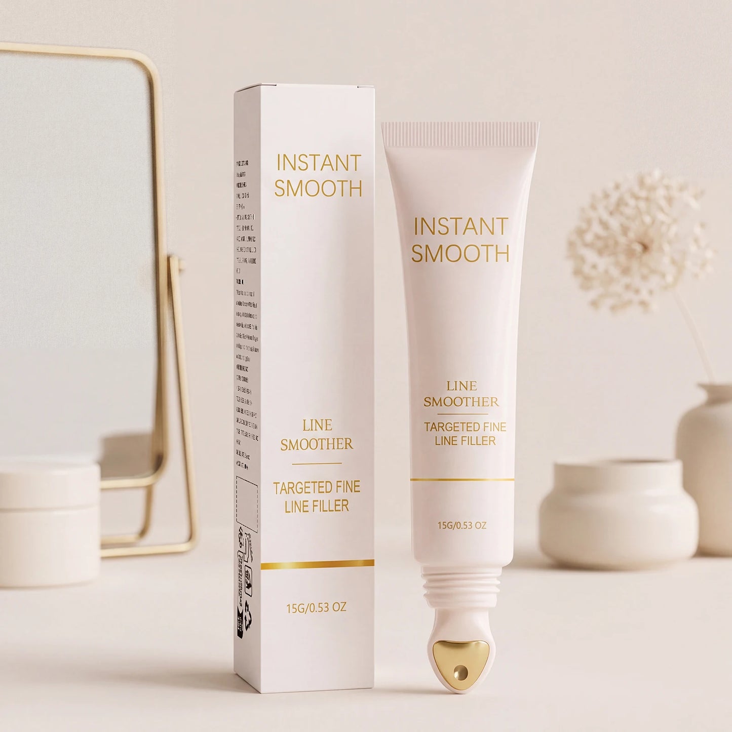 Soft and smooth makeup primer creates a clear, natural, and flawless makeup look that is light, moist and highly moisturizing.