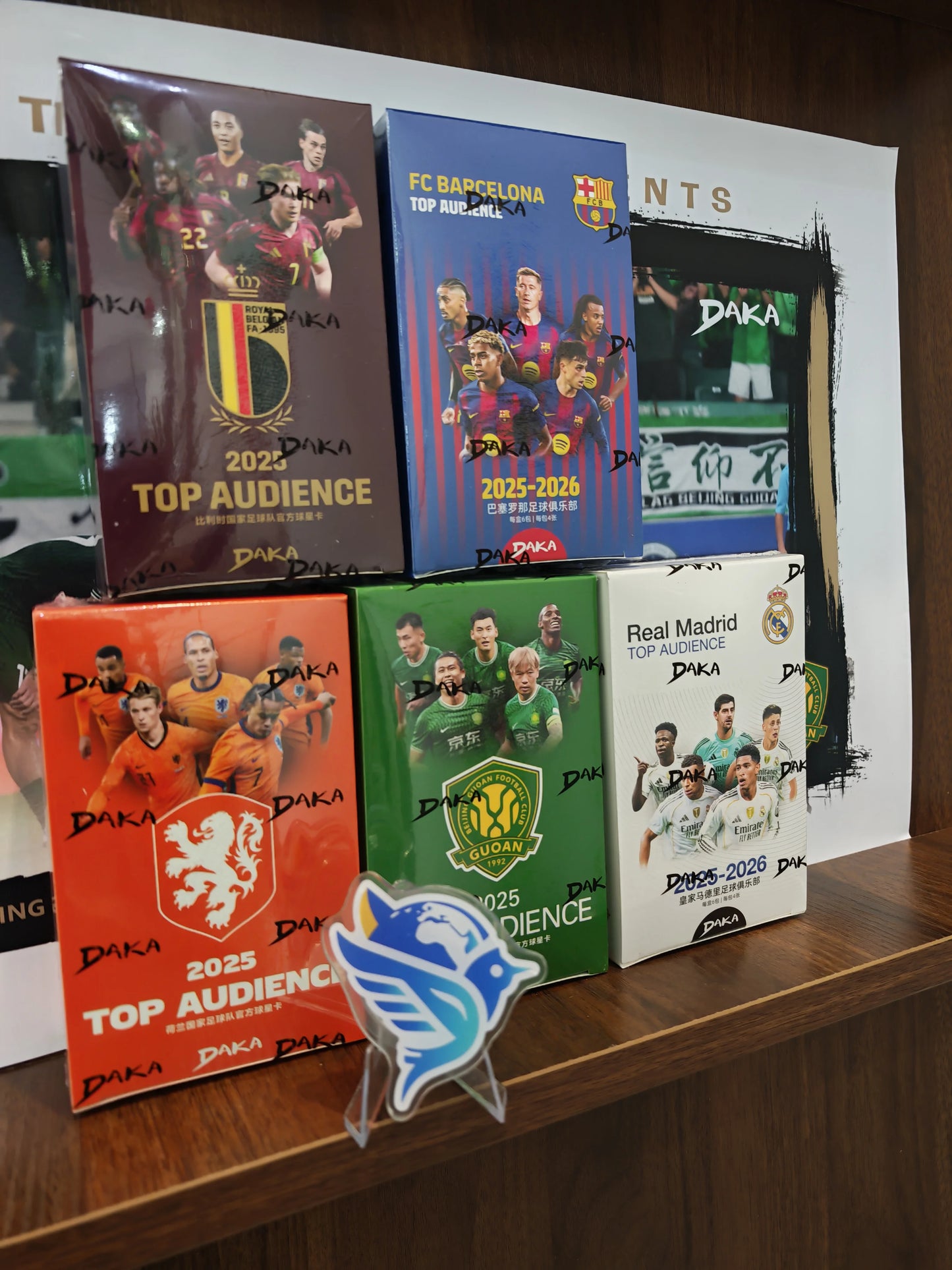 New 20 BOXES PER CASE Daka 2025-2026 Messi Yamal Mbappe Football Collection Card Madrid Barcelona Manchester Juventus Ale Milano
