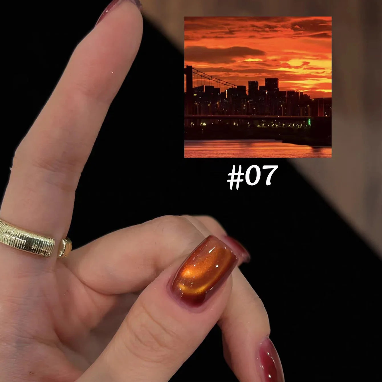 ZH 12ML 12-Color Christmas Red Nails Fiery Sunset Glass Bead Cat Eye Gel Nail Polish Fine Powder Cat Magnetic Gel Nail Salon
