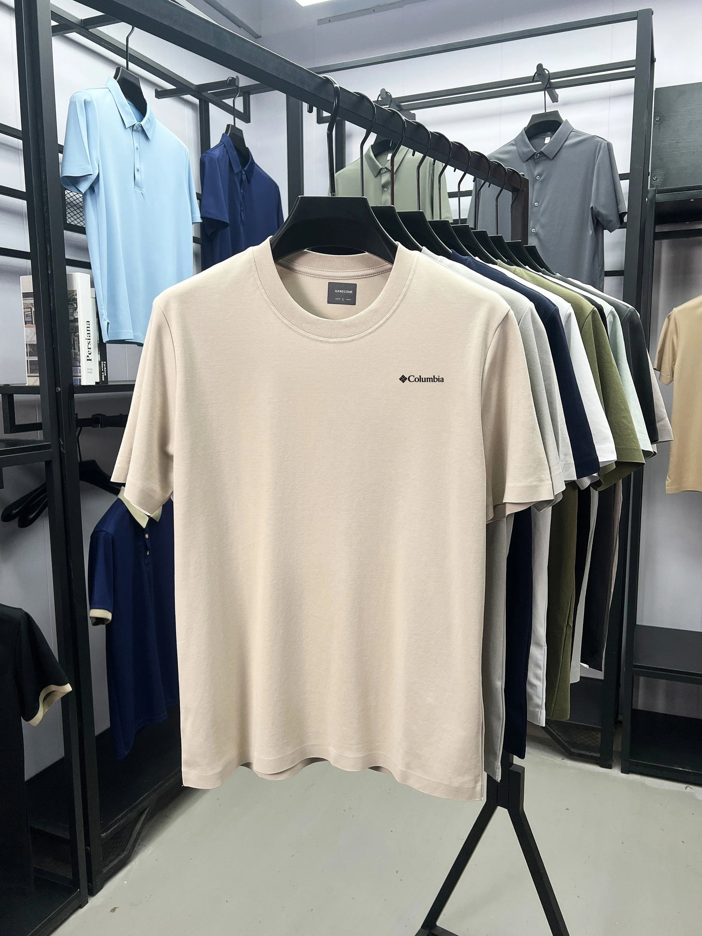 Summer solid color men's simple and luxurious embroidered round neck short sleeve T-shirt top comfort breath for daily commuting
