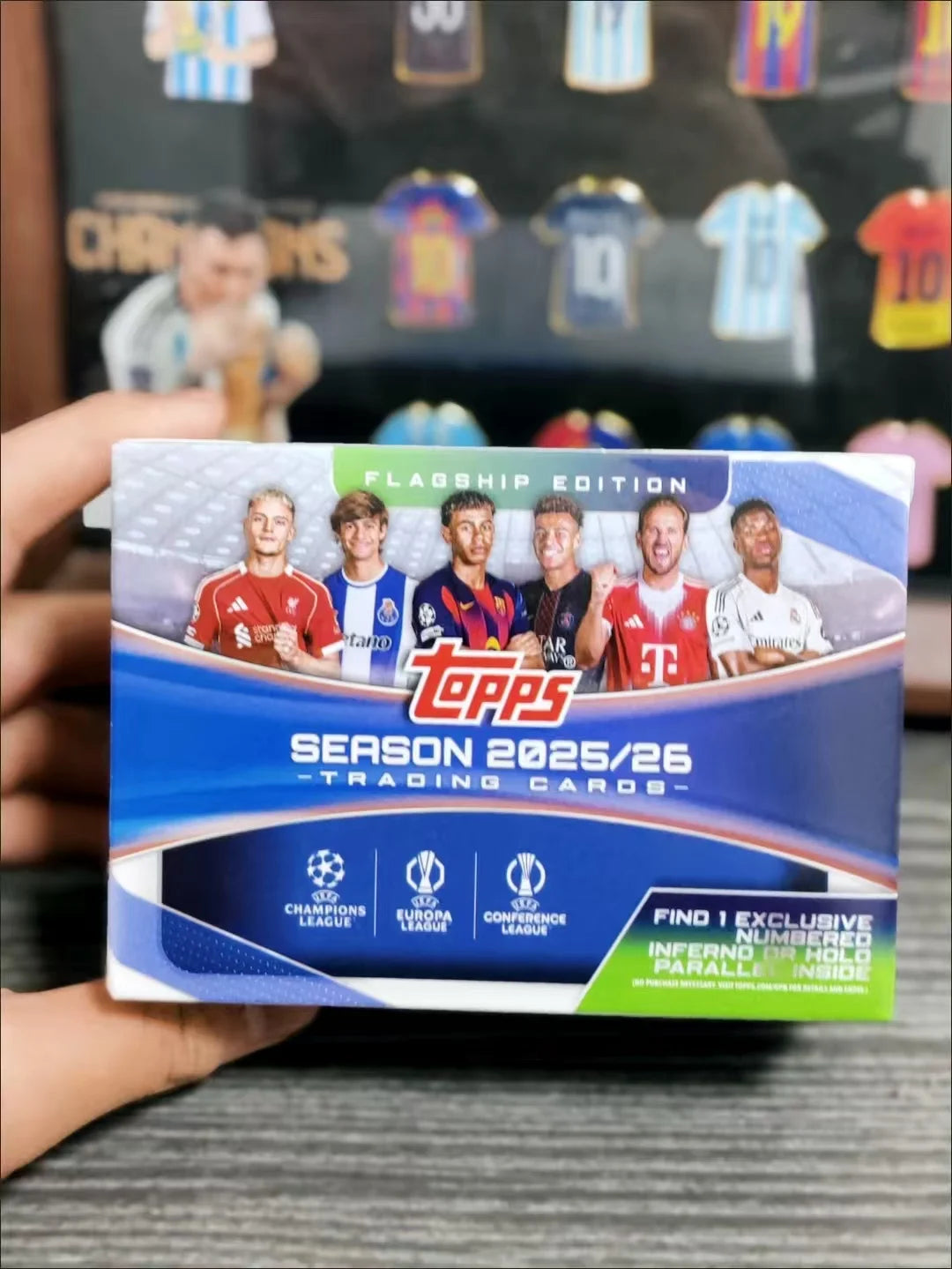 Genuine 2025-26 Season Topps Cards UCC Champions League European War UEFA Club Competition Football Flagship Series Collection