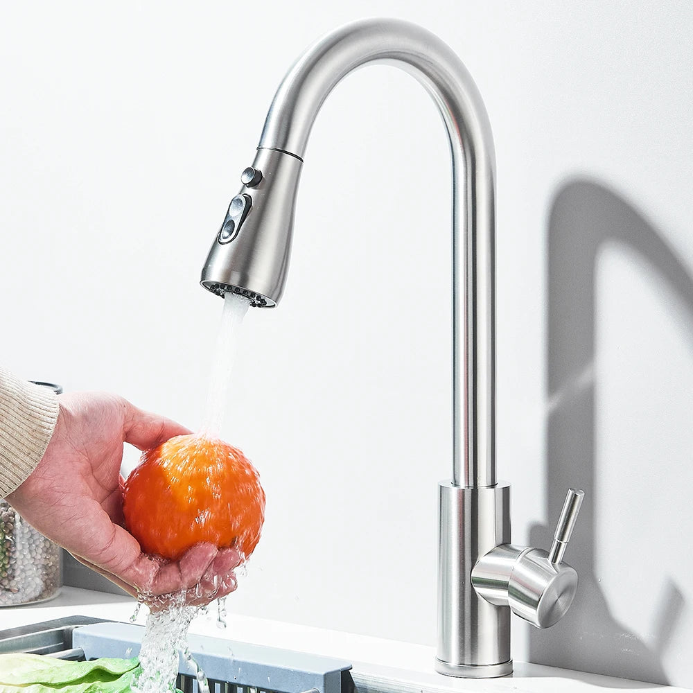 Old Style Pull-out Rotating Kitchen Faucet, 360° Swivel Stainless Steel Water Faucet in Brushed/Black Finish for Sink