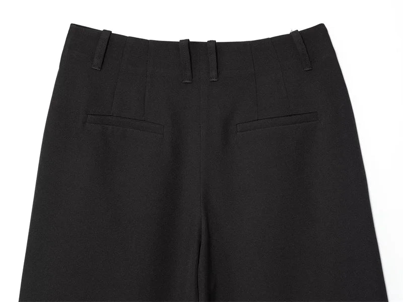 Women's Shorts New Summer 2025 Black Cropped Simple Shorts Casual and Fashionable Capable Commuter Personality Versatile