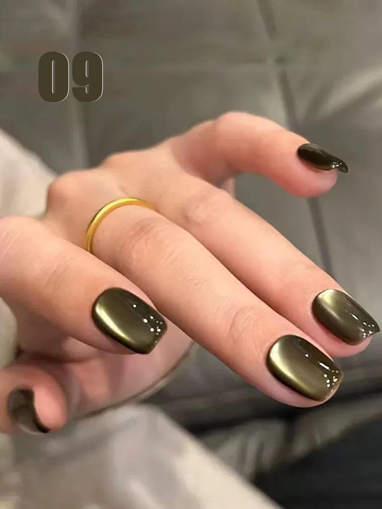 12ML 1-21pcs Toe Selling Whitening Glass Bead Cat Eye Gel Nail Polish Black Nails Nail Art Grey Cat Eye Nail Polish Cute Nails