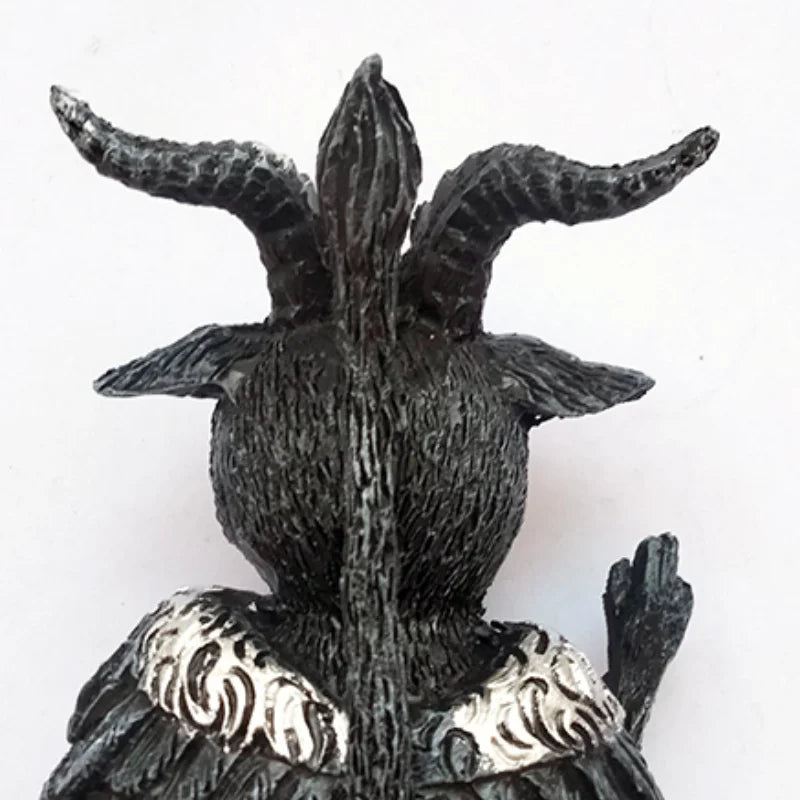 Goat Home Decoration Creative Home New Gifts Craft Decorations Resin Desktop Statues Indoor and Outdoor Garden Ornaments