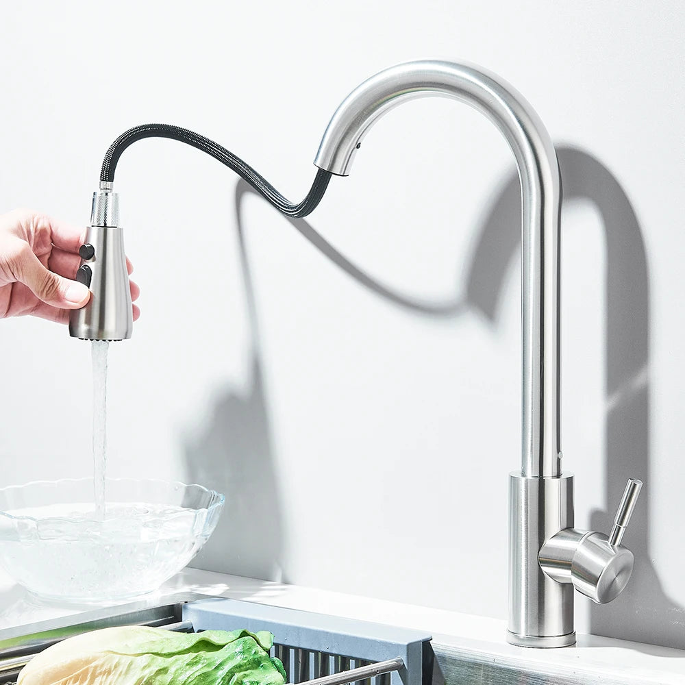 Old Style Pull-out Rotating Kitchen Faucet, 360° Swivel Stainless Steel Water Faucet in Brushed/Black Finish for Sink